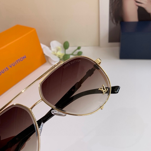 ルイヴィトンサングラス着用イメージ